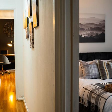 Arena Apartment With Balcony Birmingham Eksteriør bilde